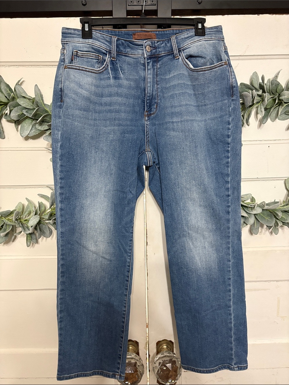 Judy Blue Straight Leg Jeans
